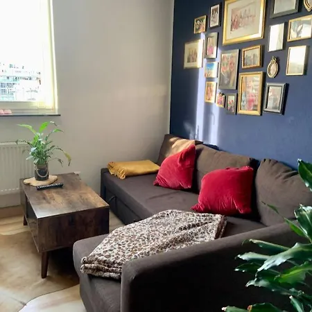 Zentrale Maisonette Mit Dachterrasse & Netflix Apartman