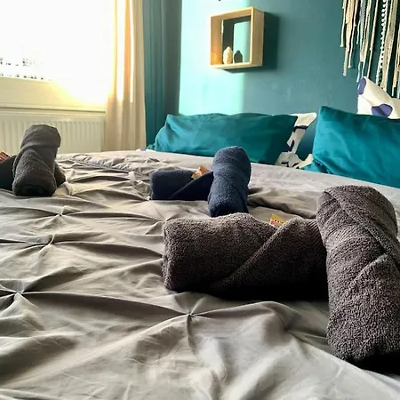 Zentrale Maisonette Mit Dachterrasse & Netflix *